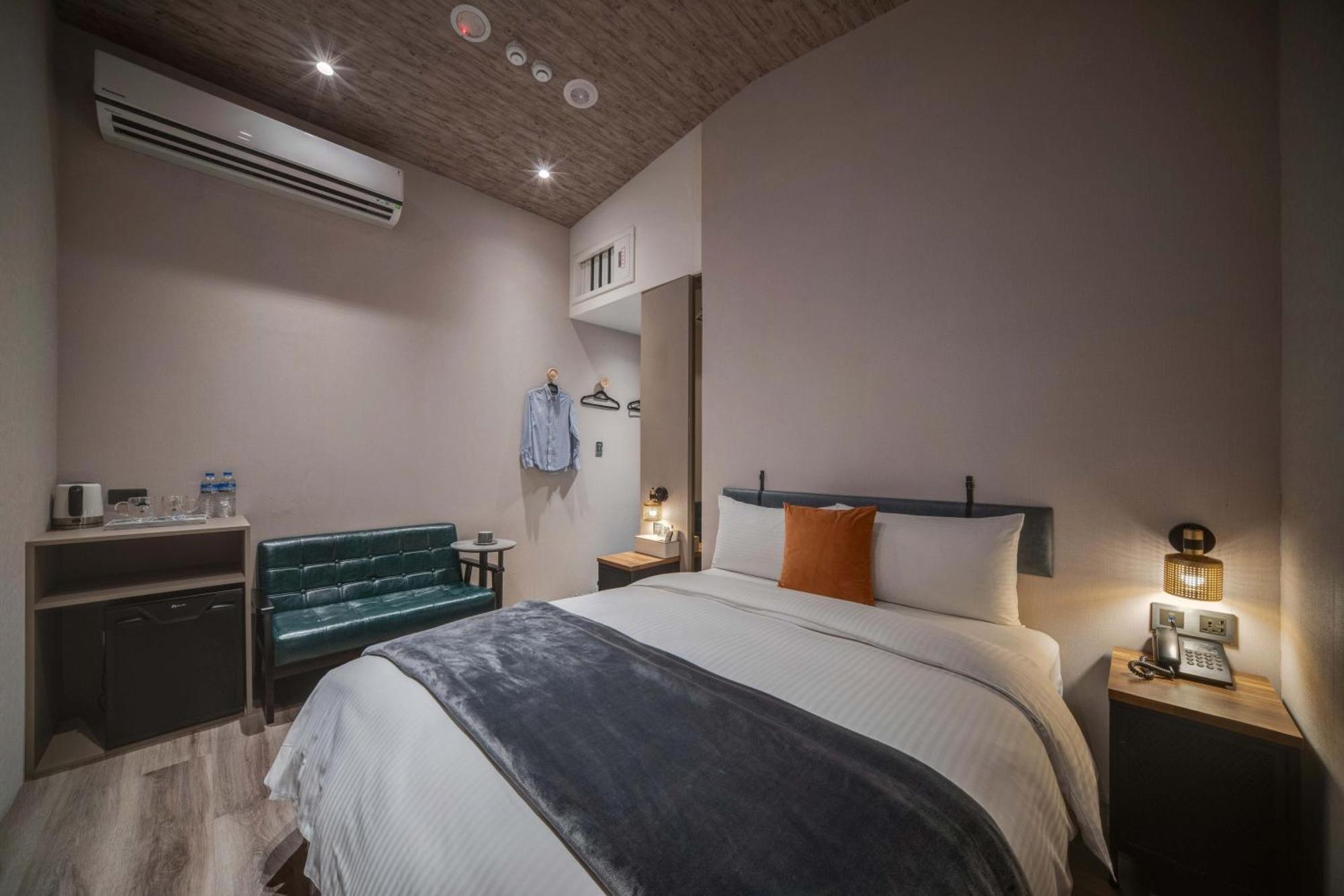 Fun Stay Inn Ximen Тайбэй Экстерьер фото