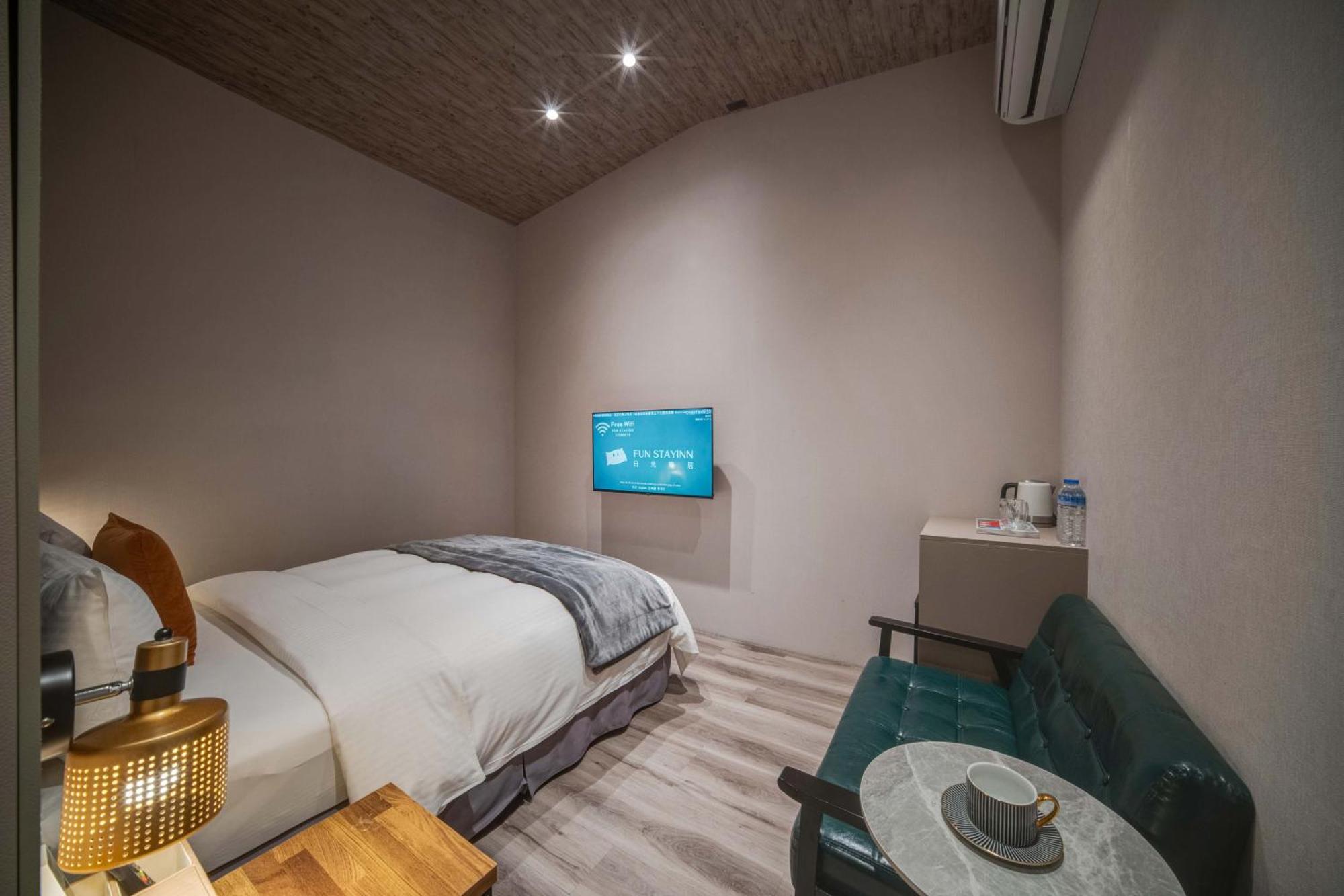 Fun Stay Inn Ximen Тайбэй Экстерьер фото