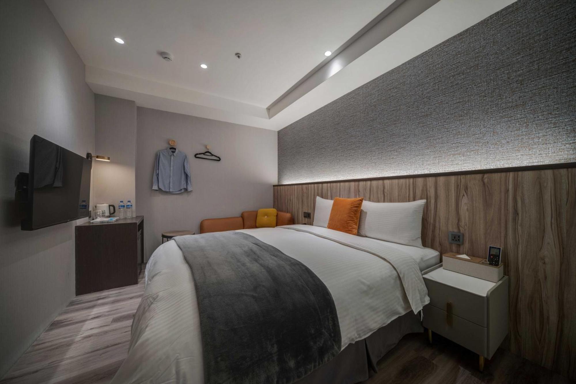 Fun Stay Inn Ximen Тайбэй Экстерьер фото